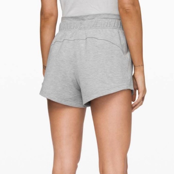 Lululemon Inner Glow 3” Shorts *Modal Heathered Core Light Grey 🩶 Women’s size 6 - Picture 4 of 16